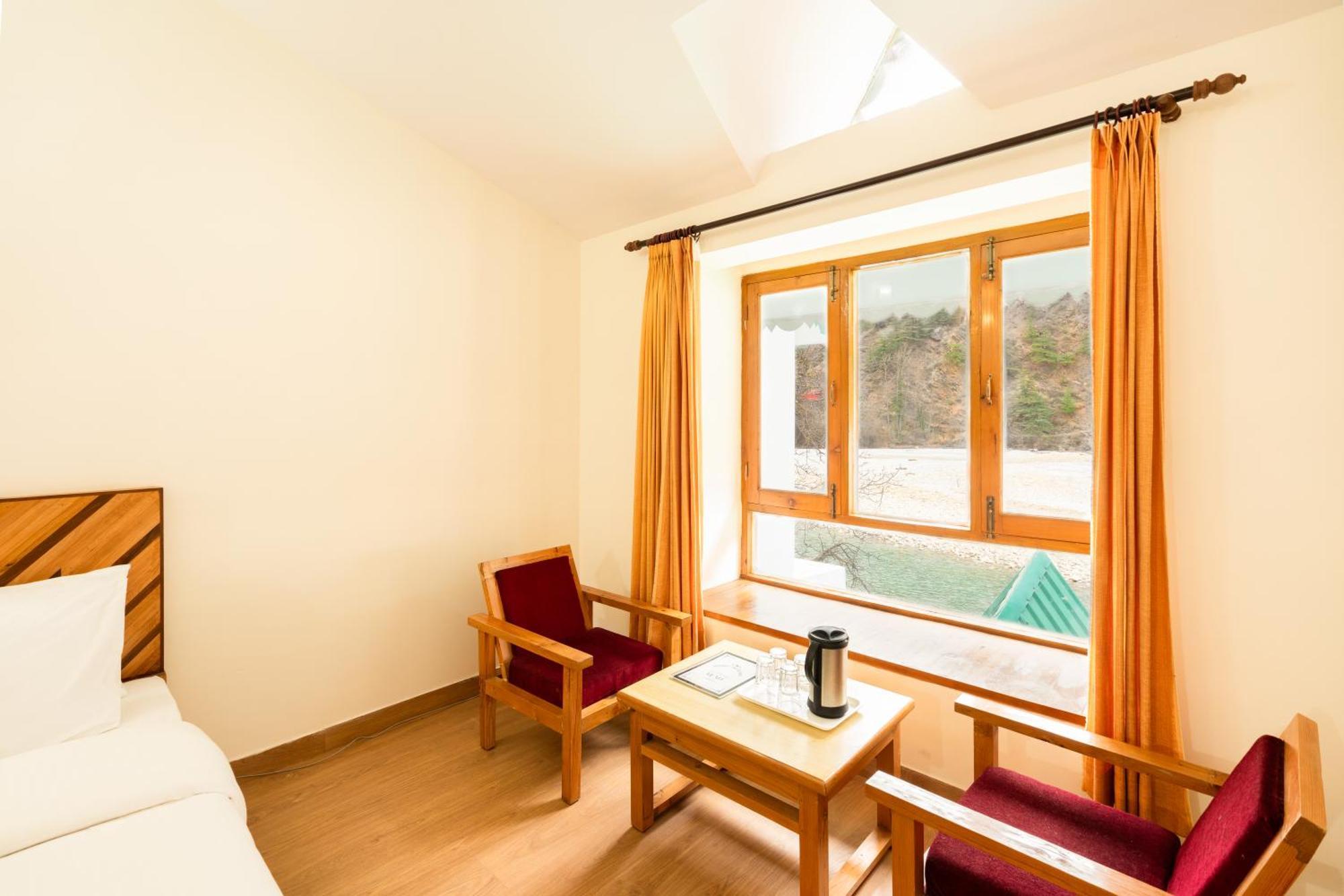 Prakriti-The Retreat Hotell Harsil Exteriör bild
